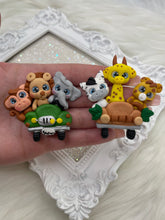 Load image into Gallery viewer, Safari animals