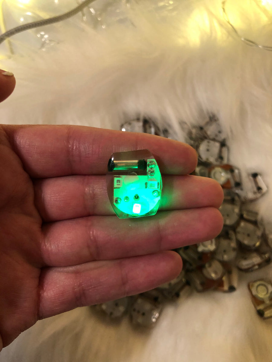 Flashing color lights Beautiful Clays